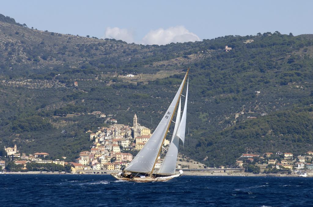 I Freschi Lägenhet San Bartolomeo Al Mare Exteriör bild